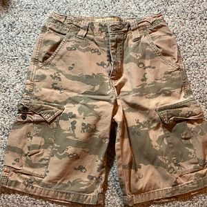 Old Navy cami adjustable shorts. Boys size 10